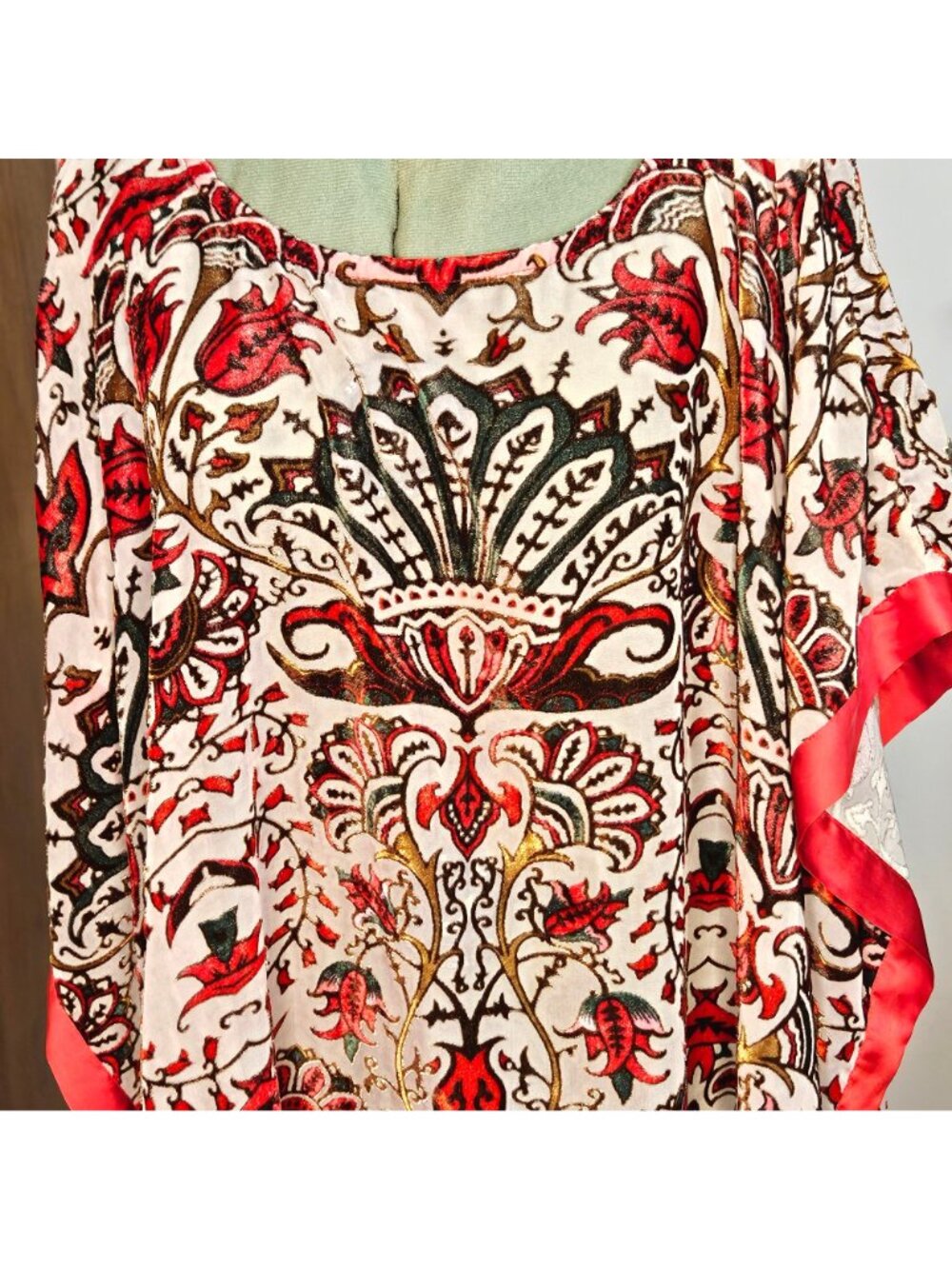 Woman's Soft Surroundings floral boho velvet burnout jewel tone red/beige shawl - Picture 2 of 7